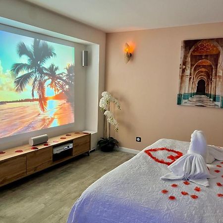 Bioty Chill & Spa 勒布朗-梅尼尔 外观 照片
